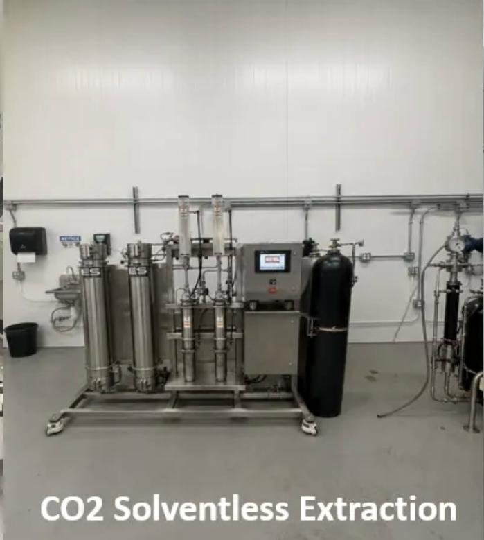 CO2 solventless extraction rig